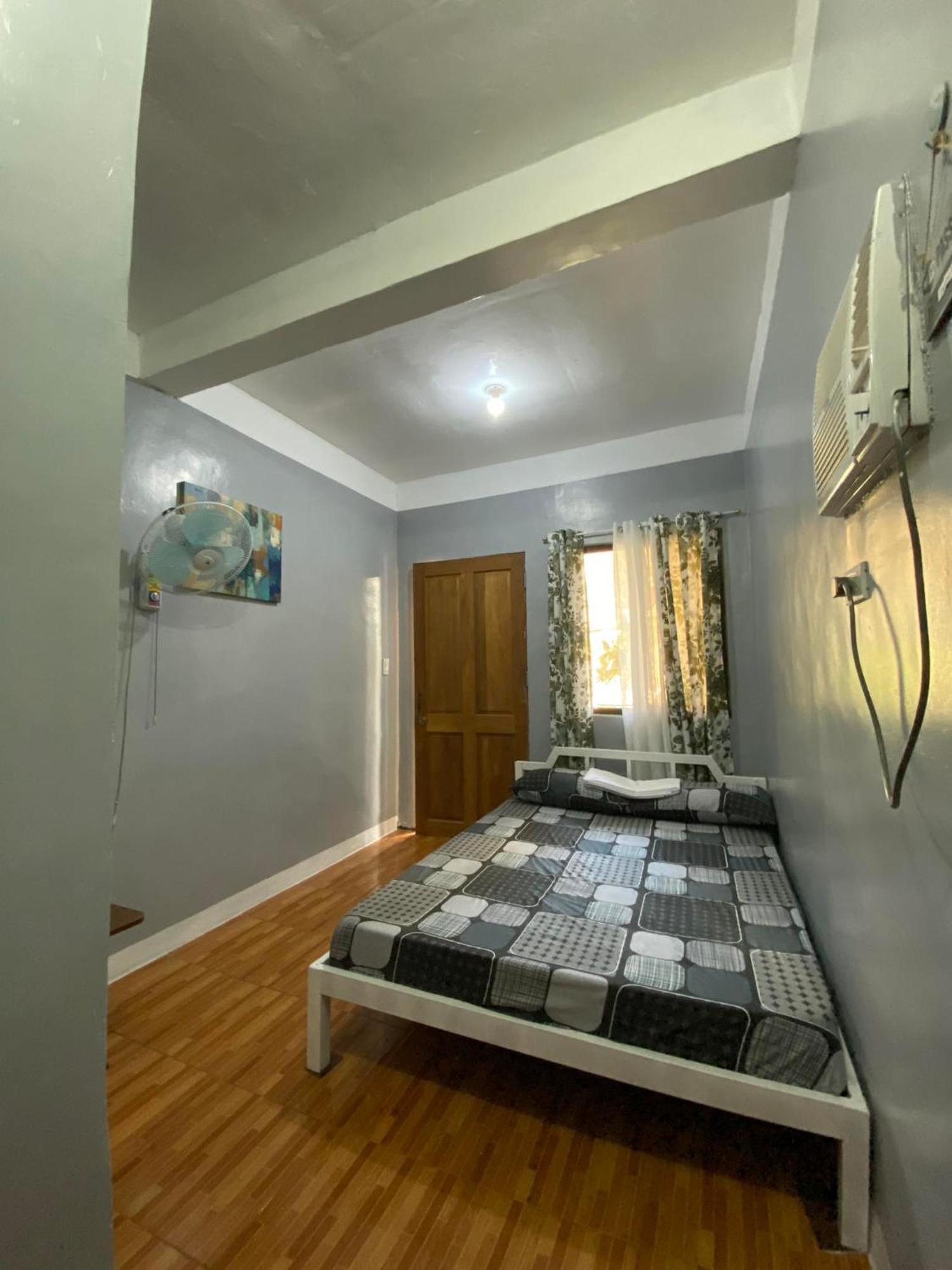 Maicaellas Transient Room Coron Exterior foto